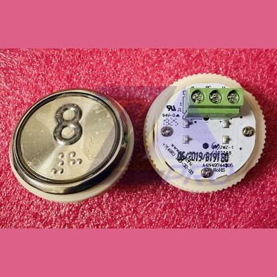 Модуль кнопочный A4N49744$05 белая подсветка Брайль "8" BBP-R331-CMPLT-D-W-08 (EA2406S-D-W-08) ЩЛЗ